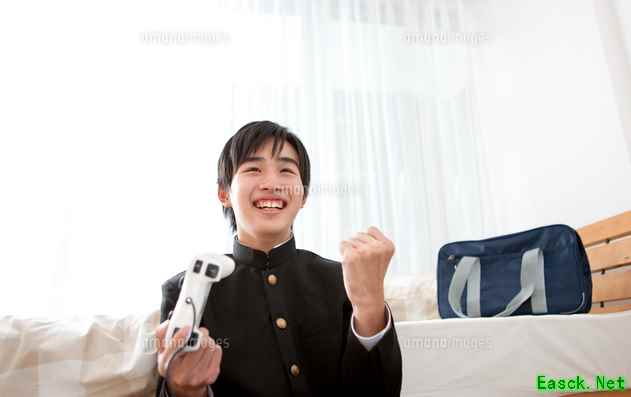 索尼生命最新日本中学生调查报告 男生最具人生意义是游戏