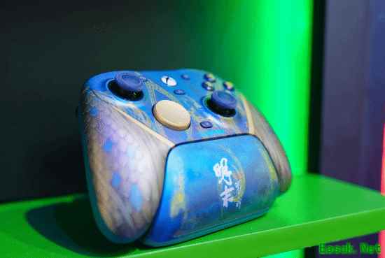 明末官方CJ返图：Xbox老总热情互动、美女Coser