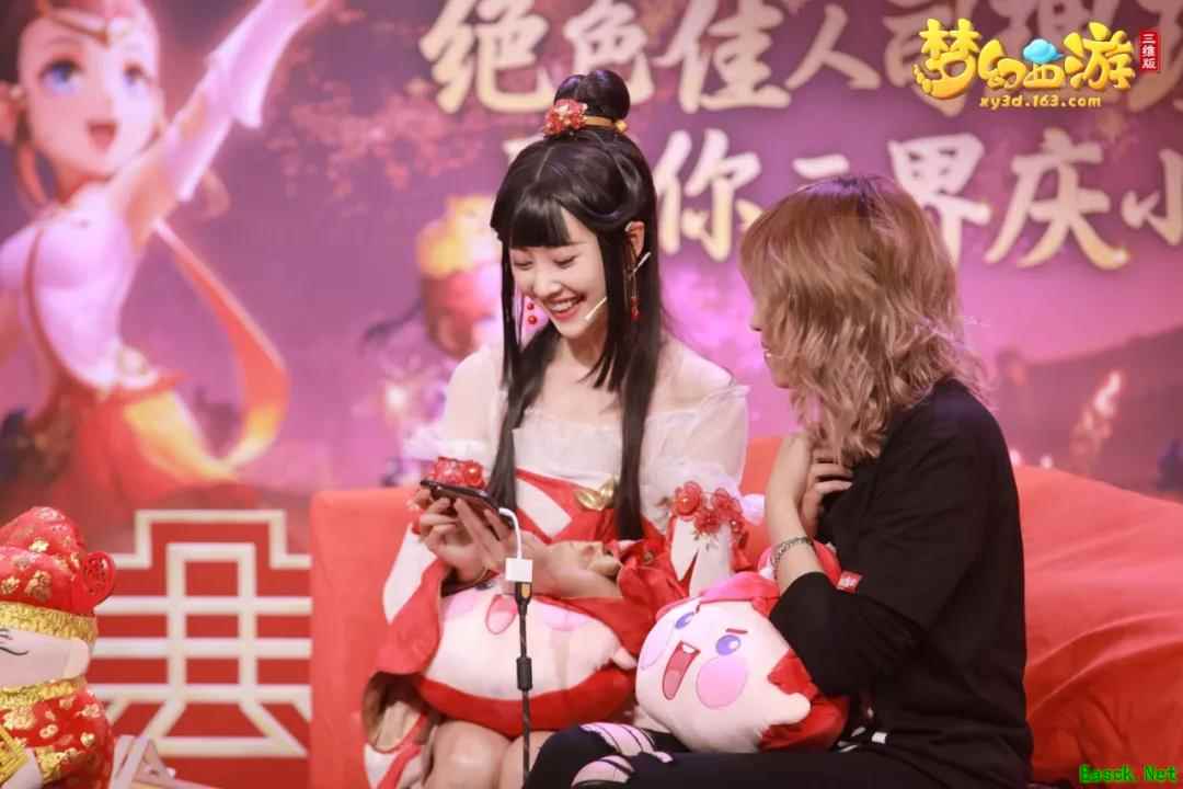 司理理降临三界！携“回馈礼包”与少侠闹新春！