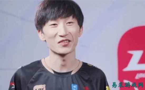 《LOL》主播电棍自爆分手！女方两次涉及原则问题