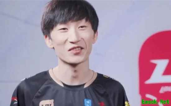 《LOL》主播电棍自爆分手！女方两次涉及原则问题