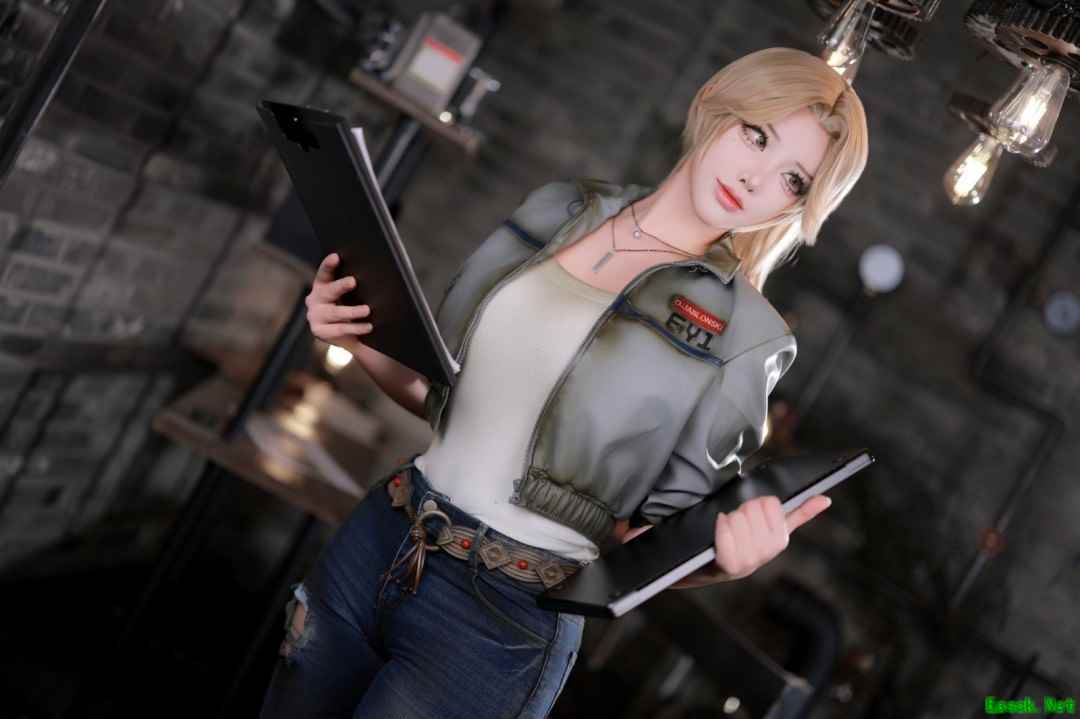 韩国Coser Yasal神还原消逝的光芒:困兽奥莉维亚角色