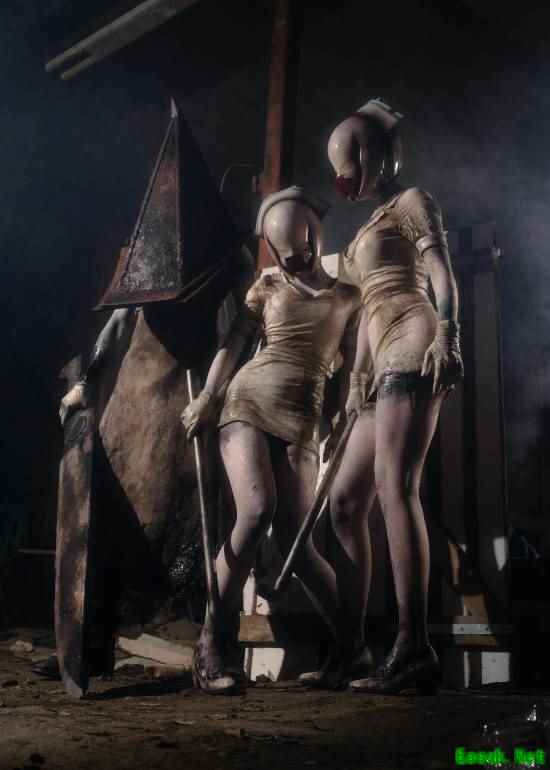 《寂静岭2》超神COS！泡泡头护士完美还原