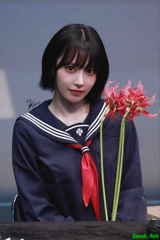 宫胁咲良COS《寂静岭f》女主深水雏子