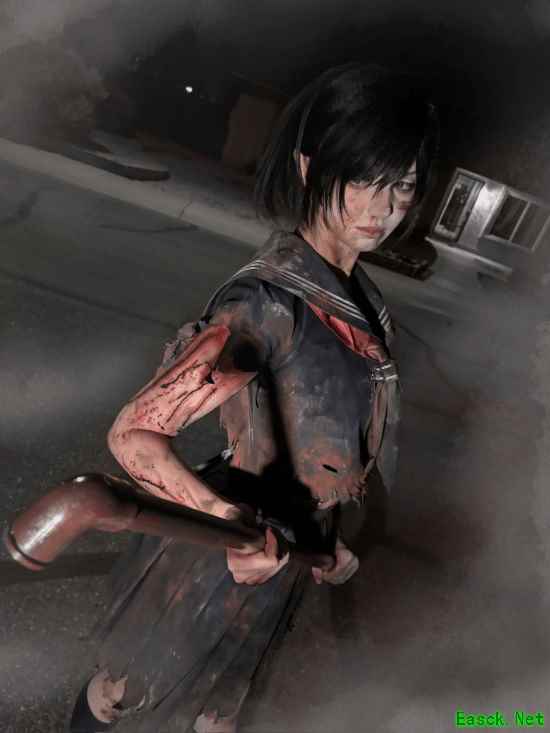 你比怪物还吓人！美女推主cos《寂静岭f》"钢管战神"