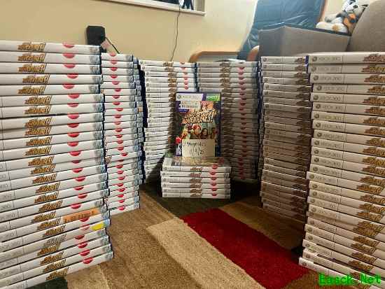 高玩晒超200套Xbox名作实体版：都是同一款游戏！