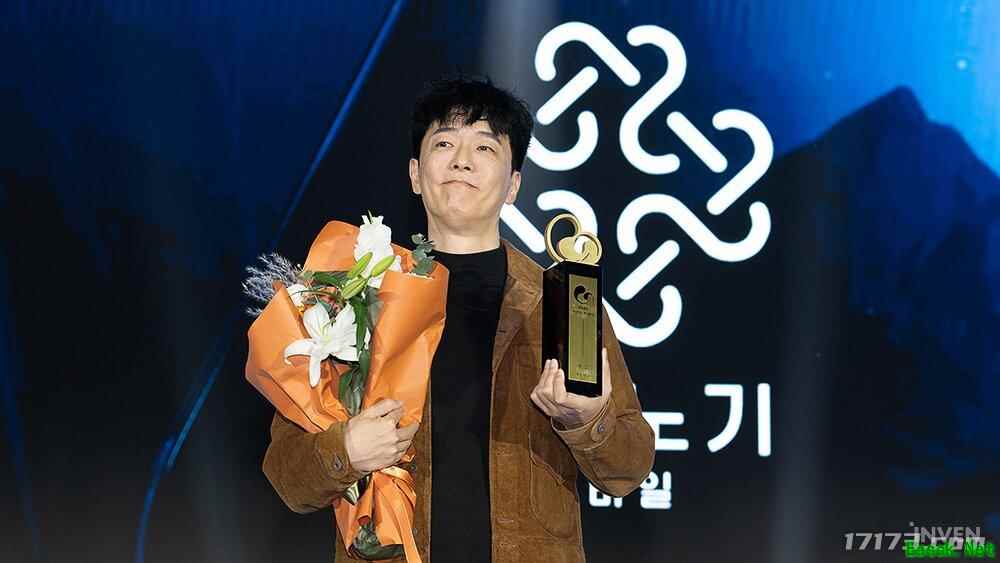 《洛奇》手游斩获韩国游戏大奖最高荣誉 成三冠王