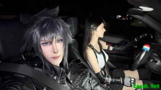 蒂法博主新COS：克劳德被偷家了