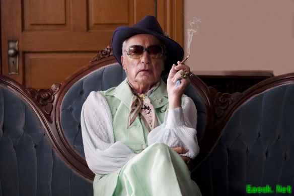 《红色警戒2》“尤里”逝世，享年81岁，原计划参演小岛秀夫新作