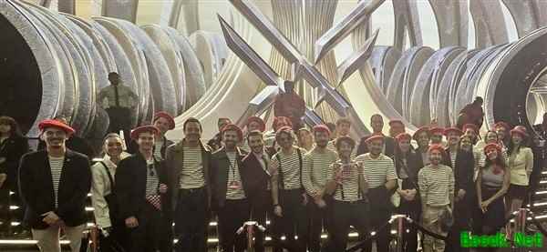 光与影：33号远征队揽九奖，马克龙赞法国游戏新里程碑