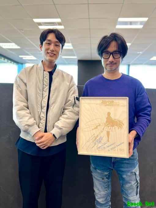 小岛秀夫获赠剑星女主伊芙限量手办庆工作室十年