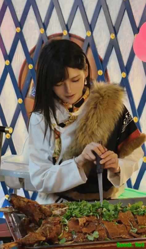 抖音第一蒂法惊艳变身草原游牧限定皮肤