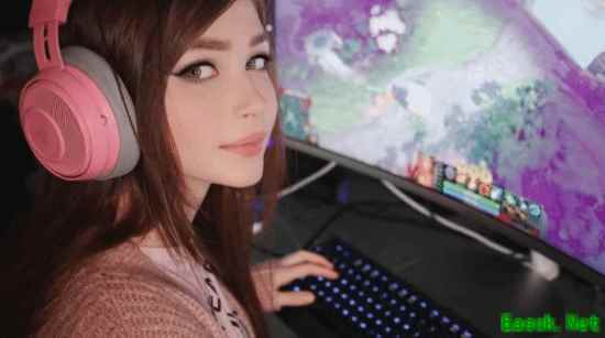 女性玩家近半、高龄群体增多：游戏打破性别年龄刻板印象