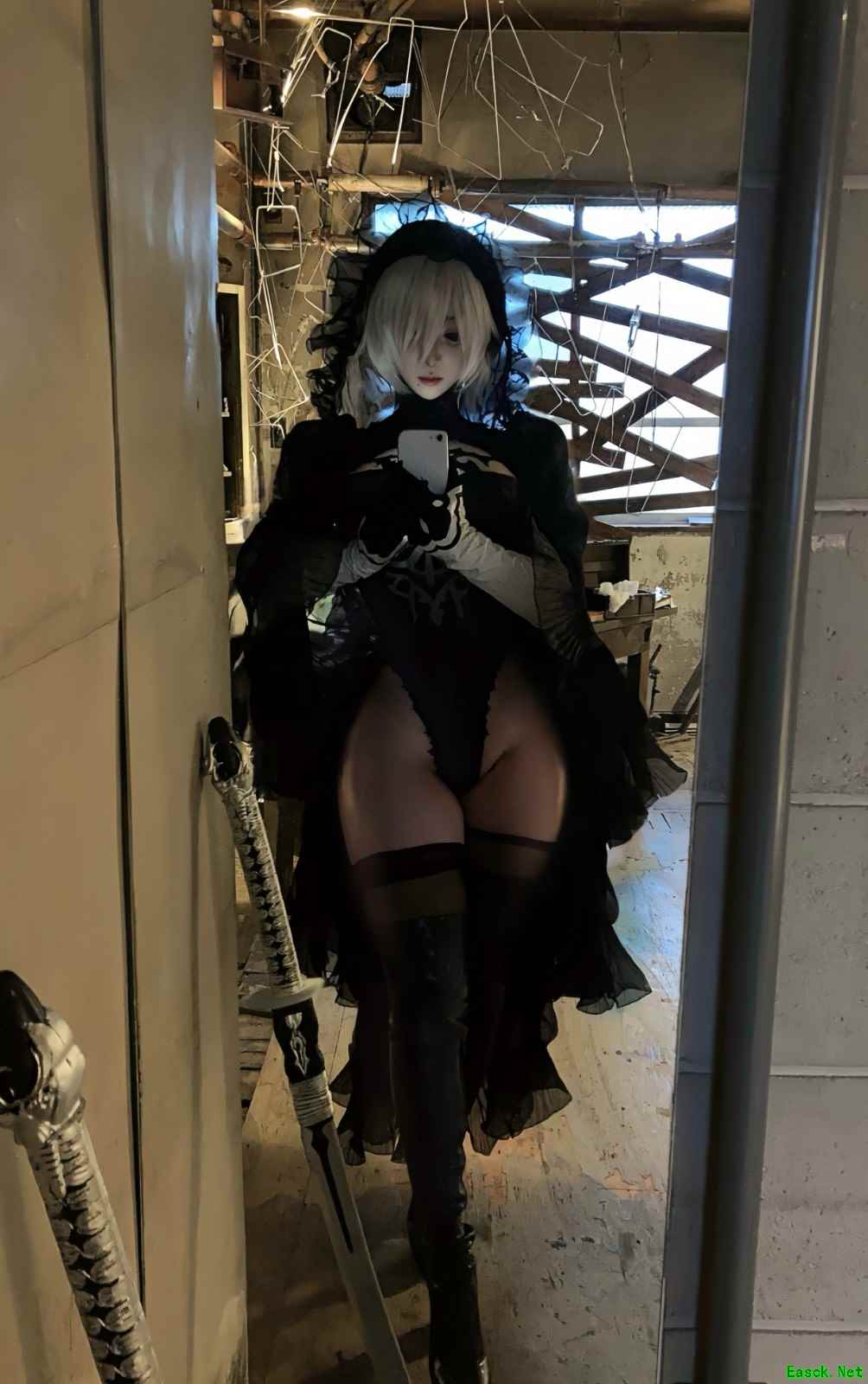 海外创作者精彩还原尼尔2B经典形象