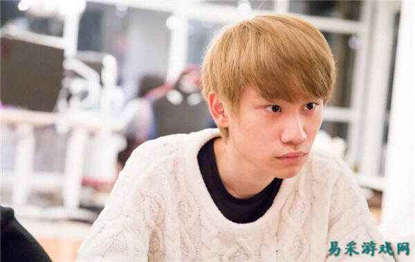 ＂投敌＂了？Doinb在LOL分区直播玩DOTA2，拉icon组队冲上热搜！