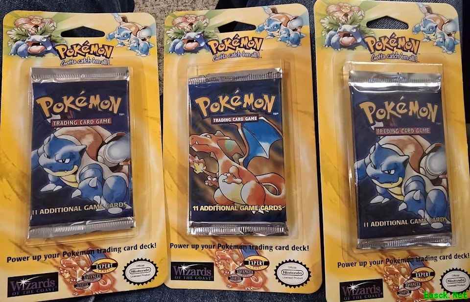 26年未拆封初代宝可梦卡包惊现时光胶囊