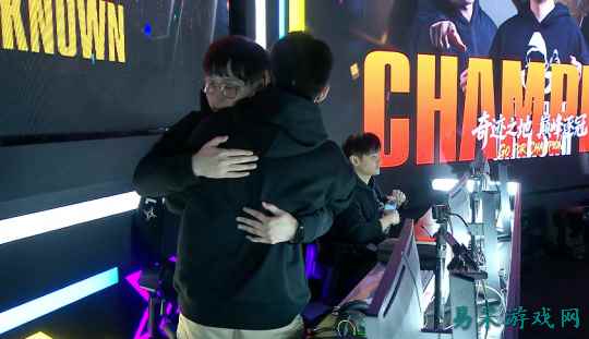 《街头篮球》UNKNOWN卫冕FSPL总冠军  中国之队剑指IMA国际大师赛