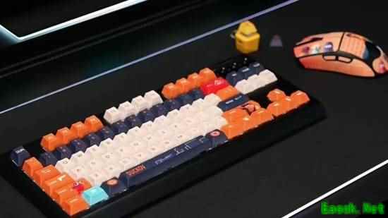 雷蛇推出《逃离鸭科夫》联名键鼠：套装2299元！