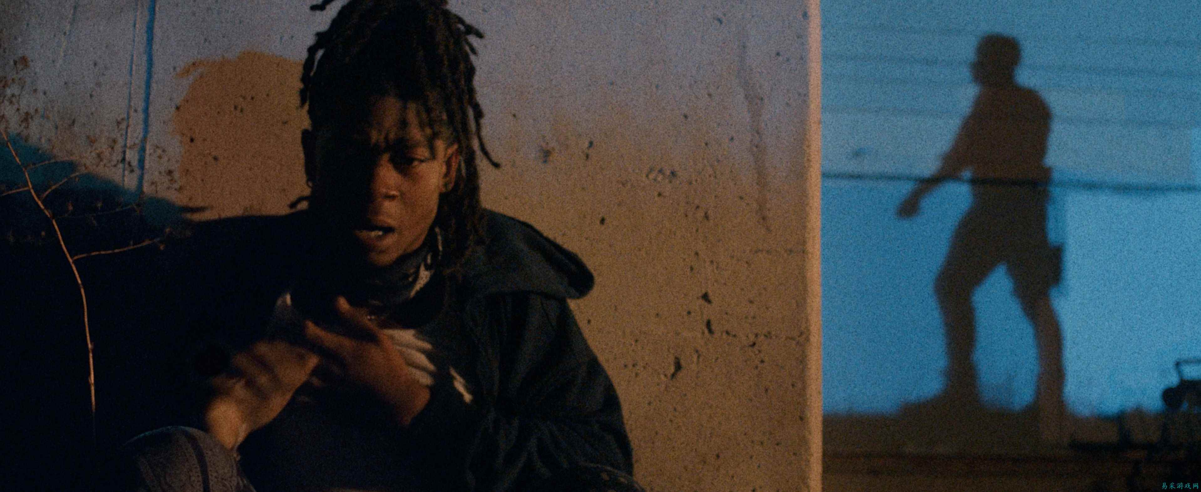 《夜间巡逻》导演并不介意其电影被称为2026年的《罪人》