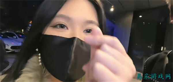 炸翻PUBG赛场！一条小团团空降复出，停播400天涉赌疑云未散，顶流还能杀回巅峰吗？