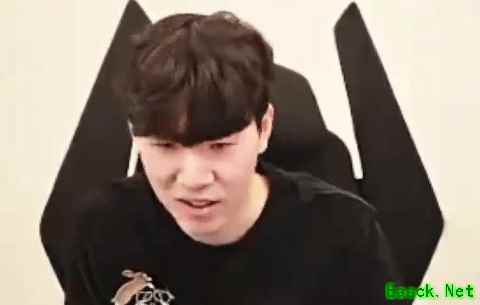 TheShy直播回应复出传闻：先等吧，JackeyLove将回归