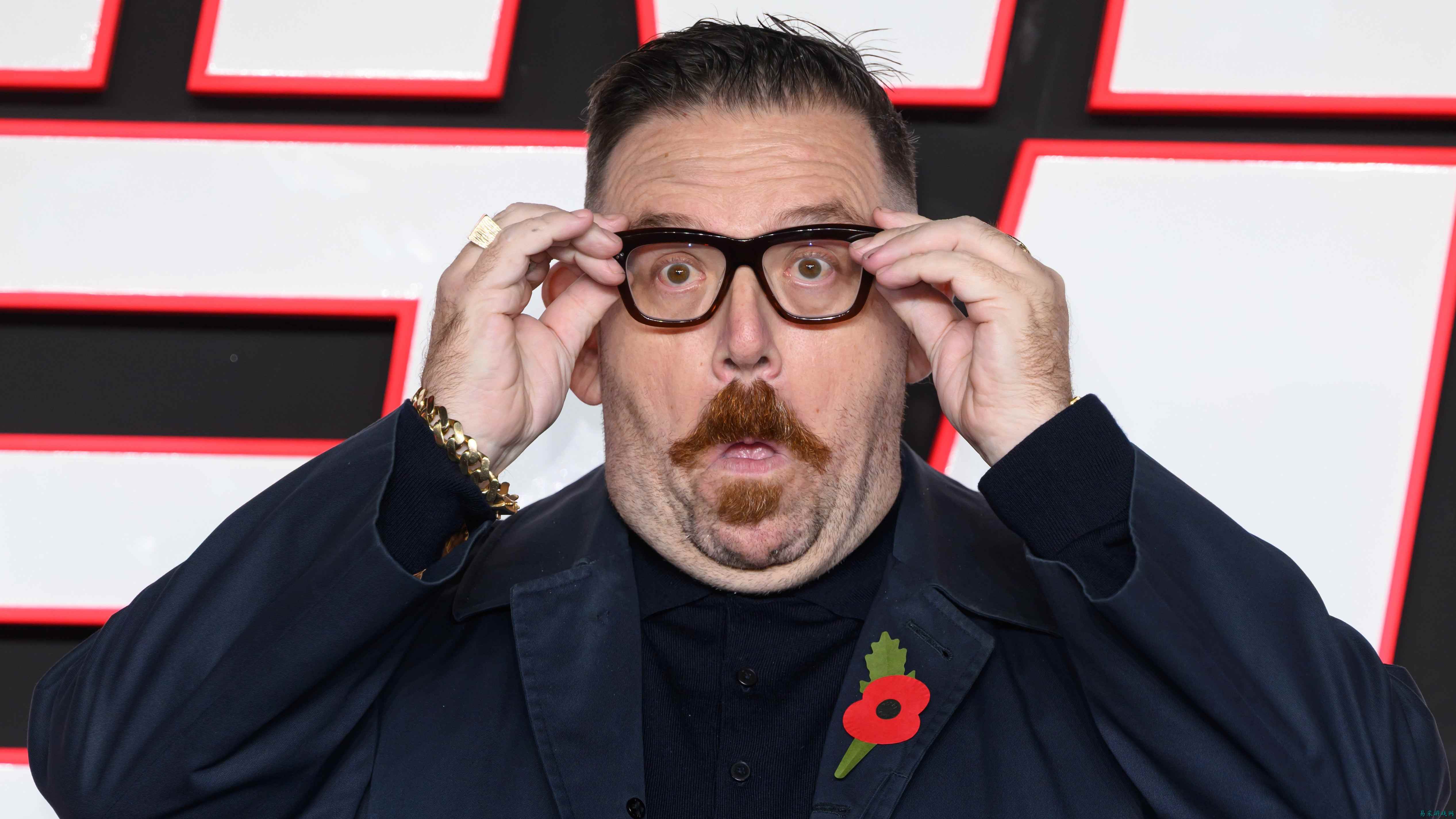 《哈利·波特》剧版影星尼克·弗罗斯特表示，他在看电影时写了7000遍“海格”，希望能“显灵”让自己获得这个角色