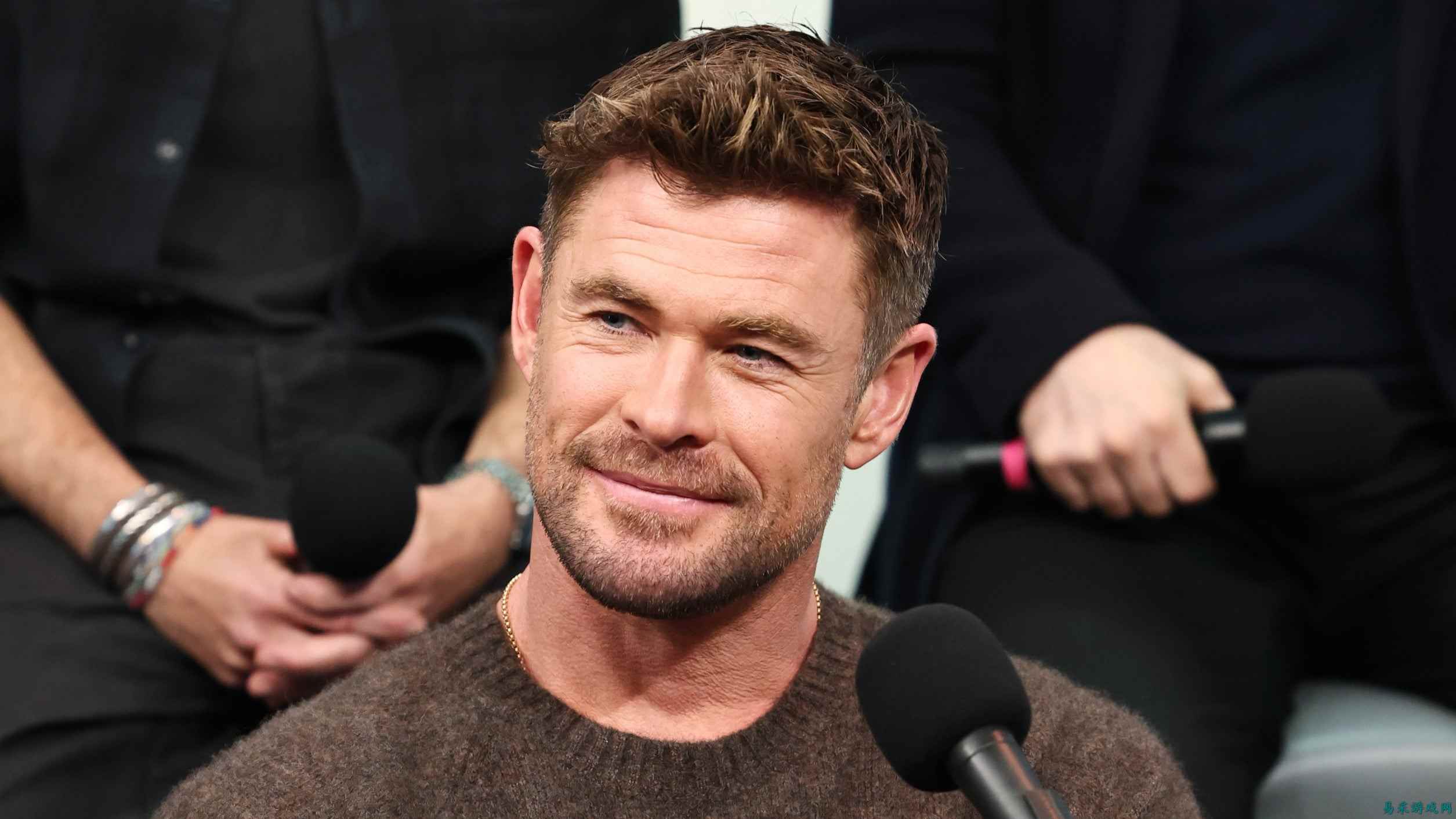 “我们还没拍那部呢”——“绿巨人”马克·鲁法洛疑似剧透“雷神”克里斯·海姆斯沃斯将回归《复仇者联盟：秘密战争》