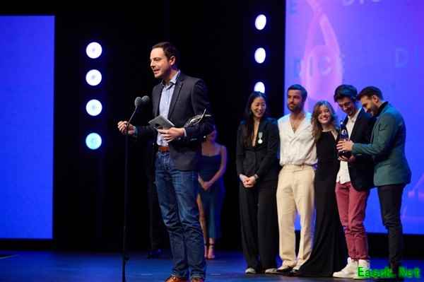 33号远征队横扫DICE四项大奖,巅峰守卫压轴争议引爆行业舆情风暴