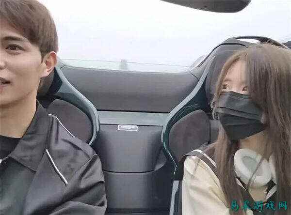 呆妹儿当众放话最想嫁童锦程？被网友吐槽之前不擦边现在老了才擦边！