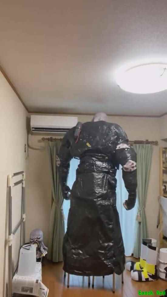 日本网友纯手工打造高还原度生化危机复仇女神COS，逼真到令人窒息