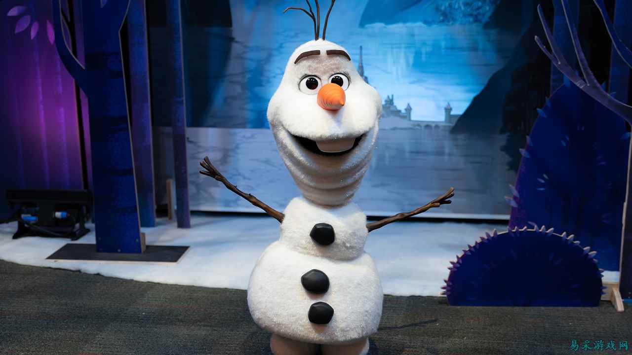 我们在迪士尼幻想工程遇见《冰雪奇缘》雪宝 窥见迪士尼乐园沉浸式娱乐的未来