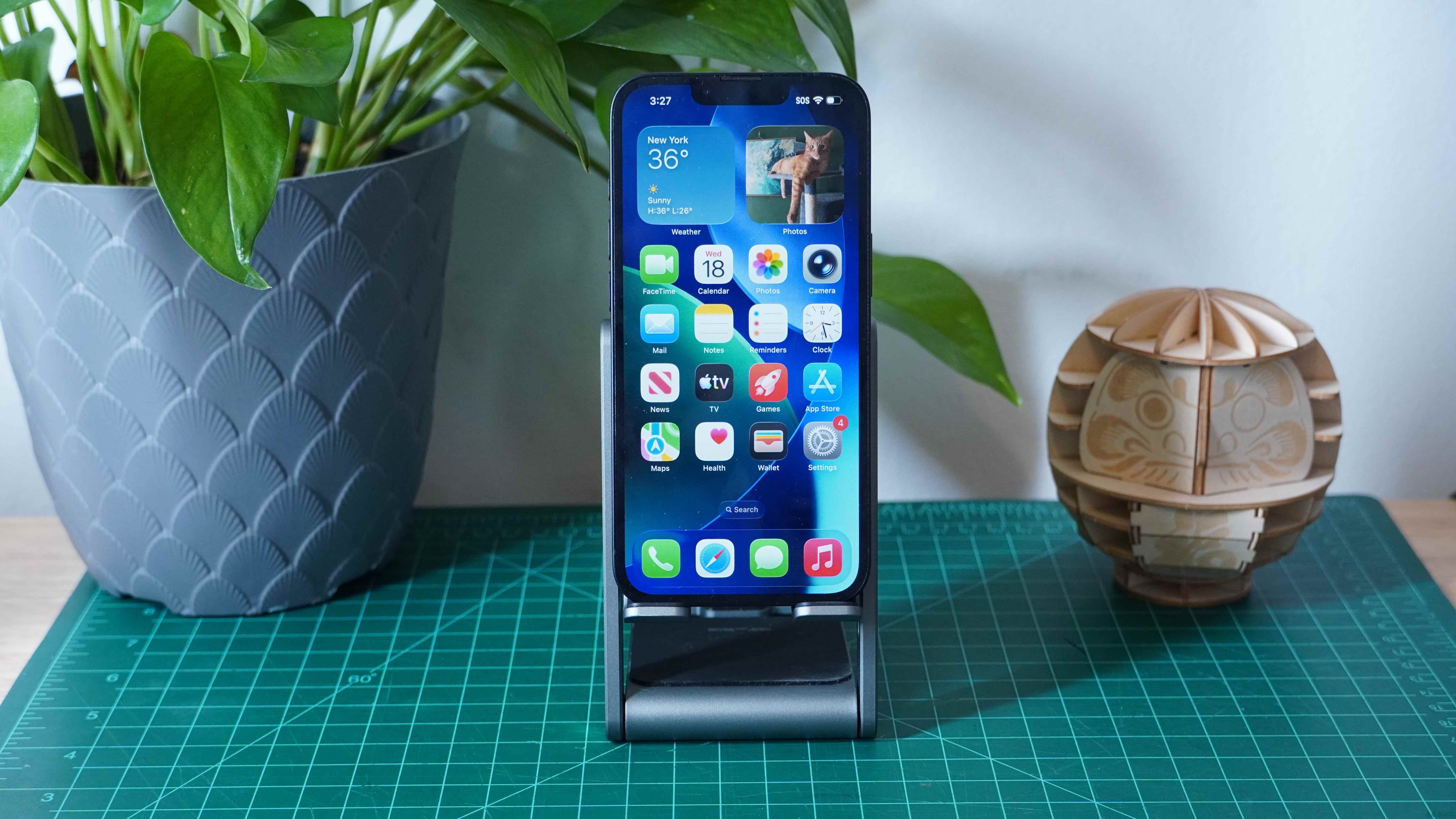 苹果 iPhone 17e 评测