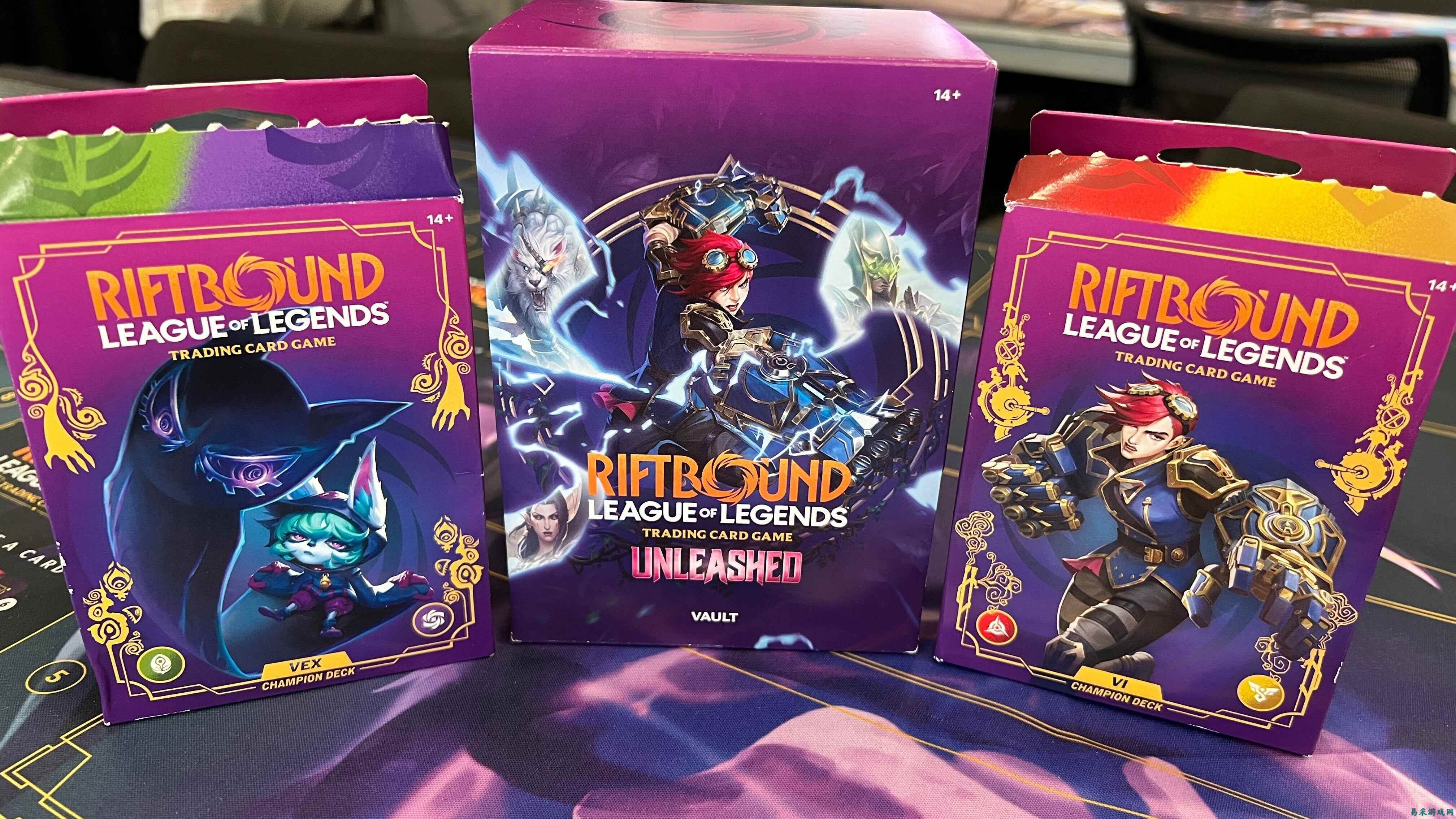 我们在PAX East与Riot高级设计师Jon Moormann畅谈Riftbound的一切