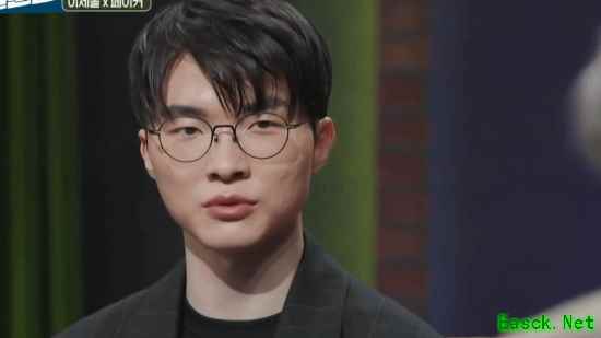 Faker时隔多年再谈2017总决赛惨败：零比三失利与无力感的深刻反思