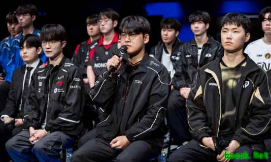 T1选手被送花圈、网暴、堵大楼！官方怒发声明