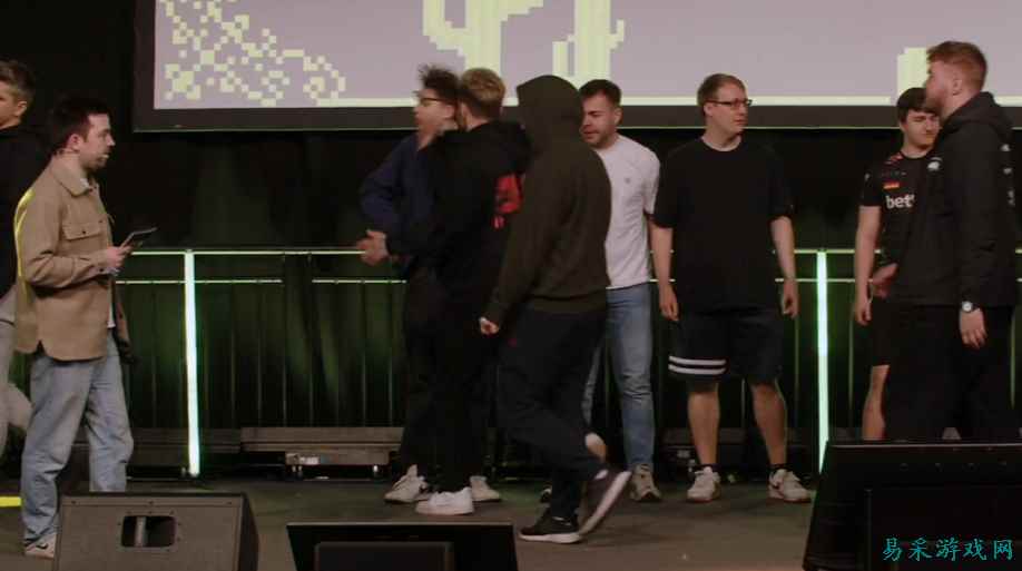 《反恐精英OL2》玩家被封禁_全球热游-易采游戏网