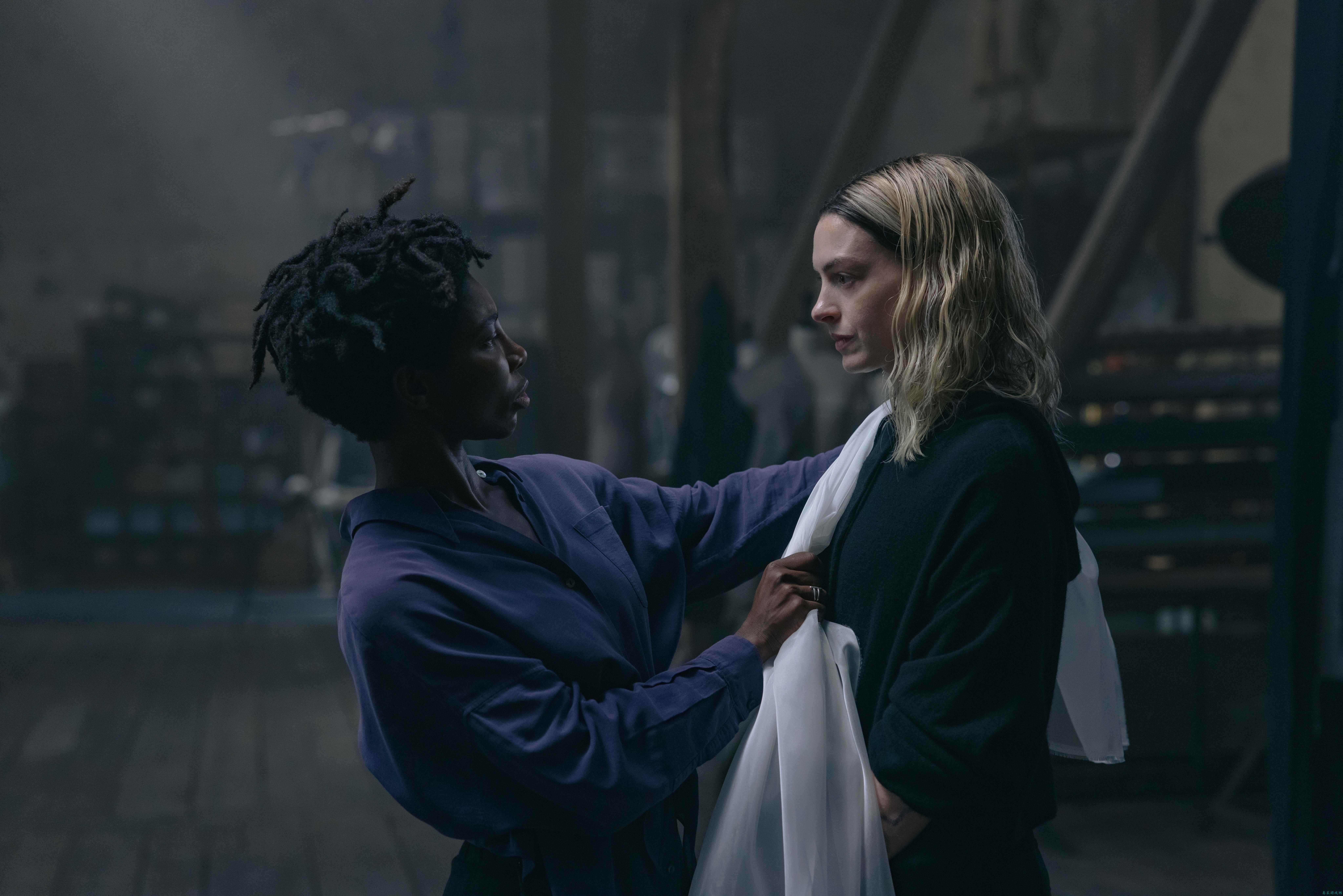 《Mother Mary》导演大卫·洛维解析这部迷人的A24恐怖新片的3个片段