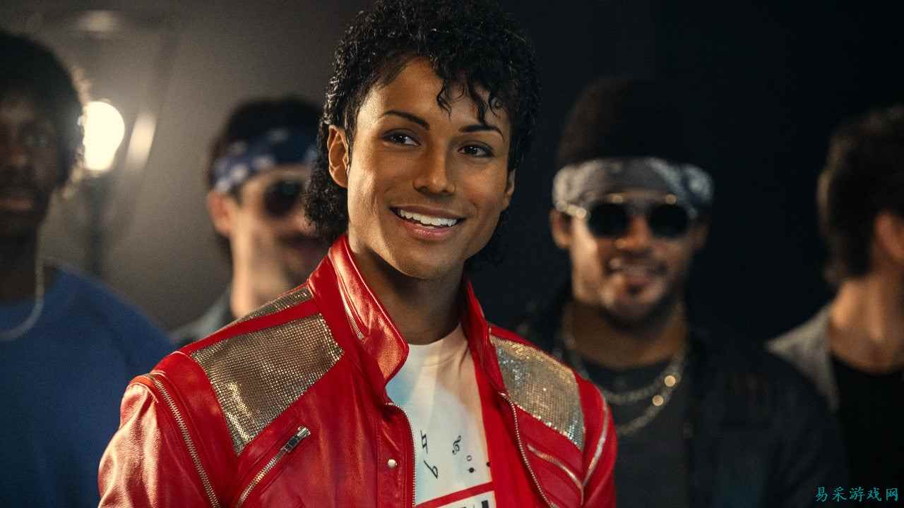 《Michael》之所以能成为票房黑马，是因为它满足了杰克逊铁粉们的期待——一场“复活”，而非一次“审判”。