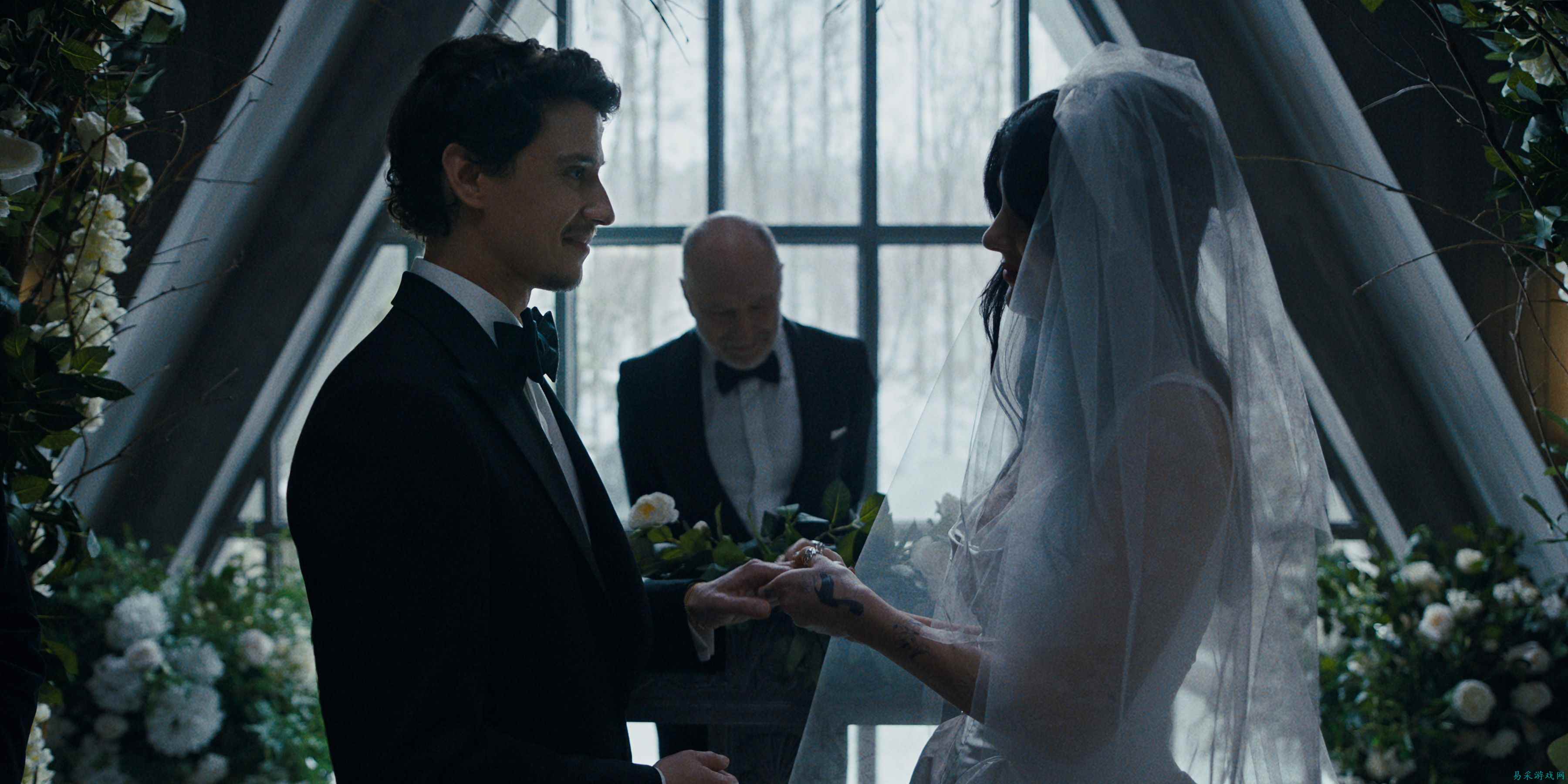 Netflix的《Something Very Bad is Going To Happen》是你这个周末必看的剧集