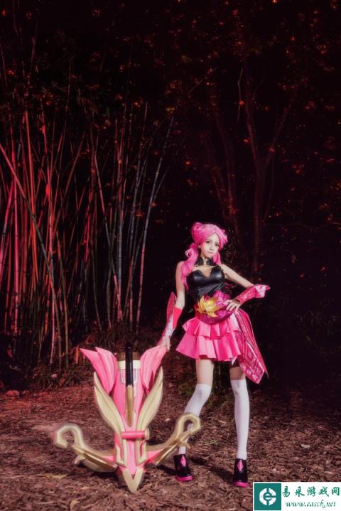 王者荣耀少女COS：大小姐驾到！统统闪开！