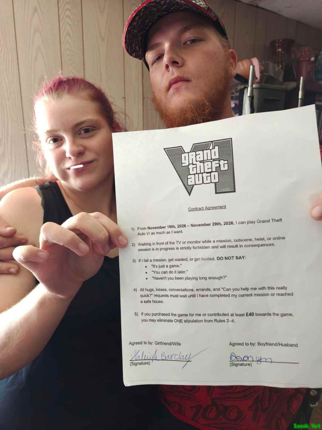 情侣签署GTA6发售周协议:幽默约定保障游戏沉浸体验