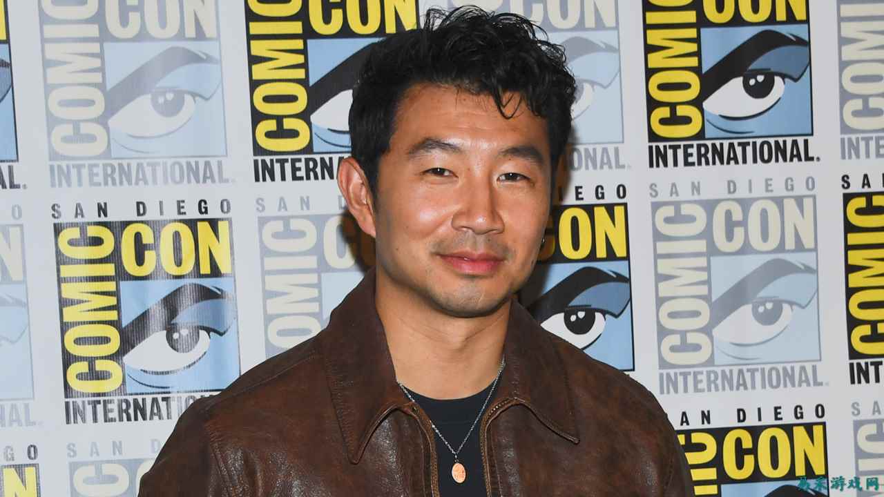 《Shang-Chi》主演刘思慕表示，为了续集他愿意“爬过一英里的碎玻璃”