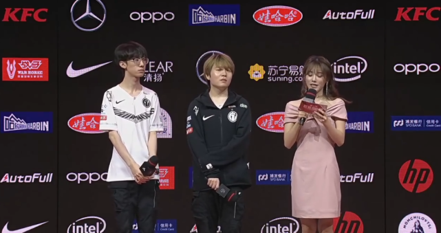 忍界大战结束！Rookie赛后喜笑颜开 采访：我不是主动的人